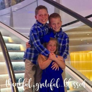 Meet your Posher, Mindy